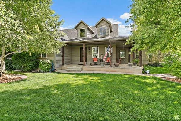 1.5 Acres of Residential Land with Home for Sale in Mona, Utah