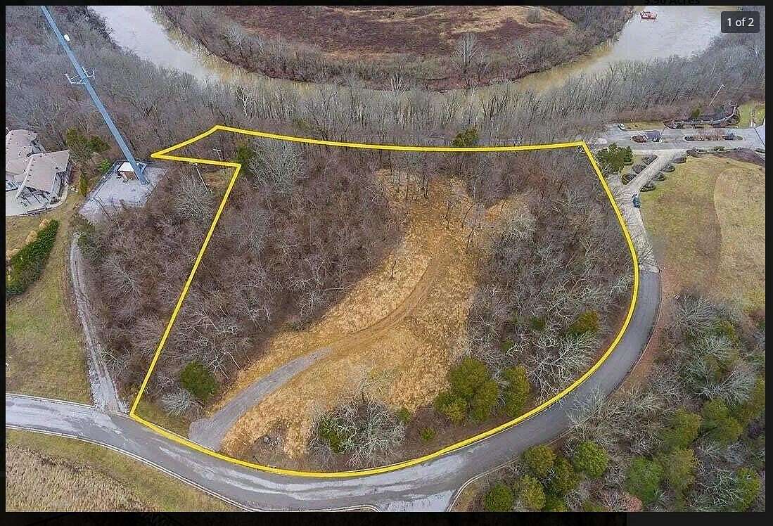 4 Acres of Residential Land for Sale in Richmond, Kentucky