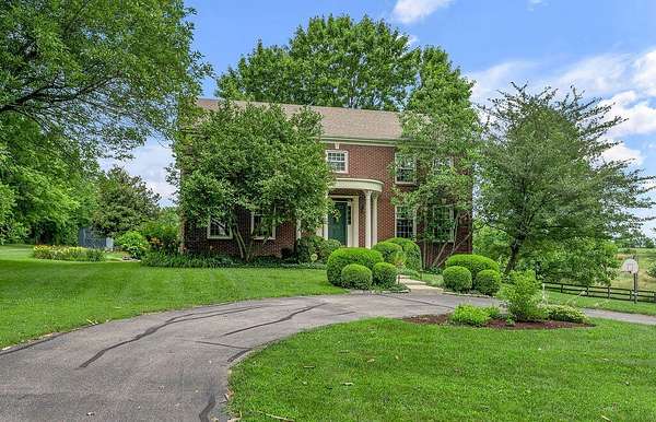 10.1 Acres of Land with Home for Sale in Lexington, Kentucky