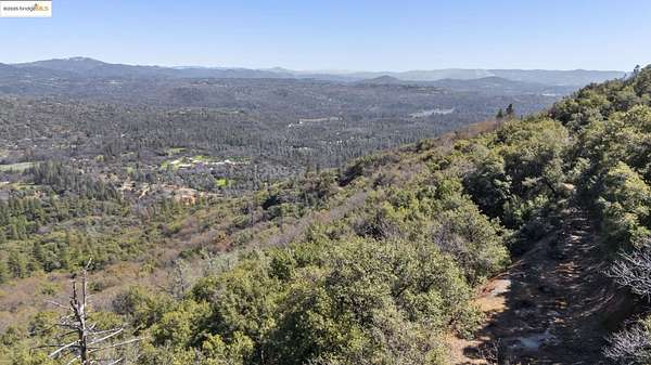 10.7 Acres of Land for Sale in Sonora, California