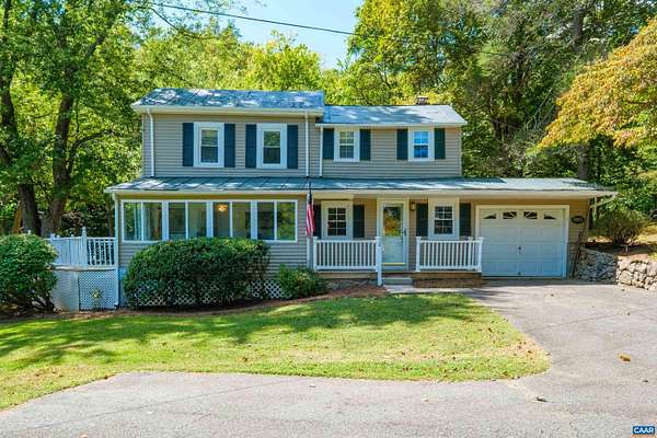 19.9 Acres of Land with Home for Sale in Afton, Virginia