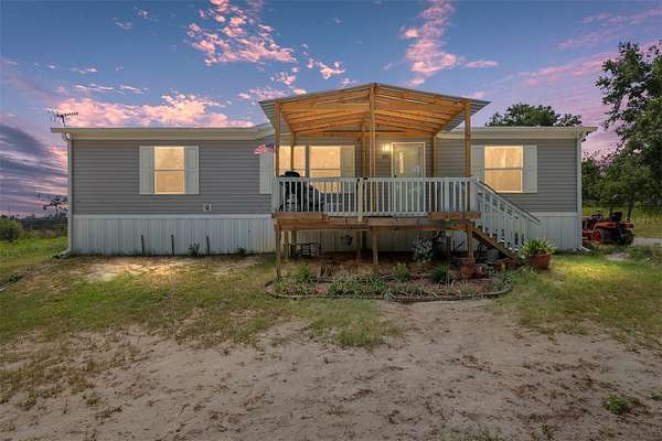 4 Acres of Residential Land with Home for Sale in Hawthorne, Florida