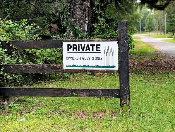 1 Acre of Residential Land for Sale in Dunnellon, Florida
