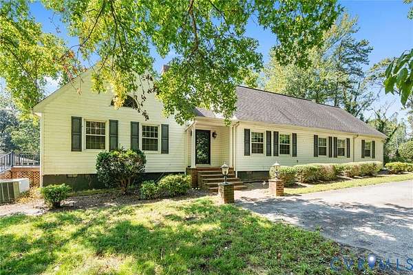 11 Acres of Land with Home for Sale in Jetersville, Virginia