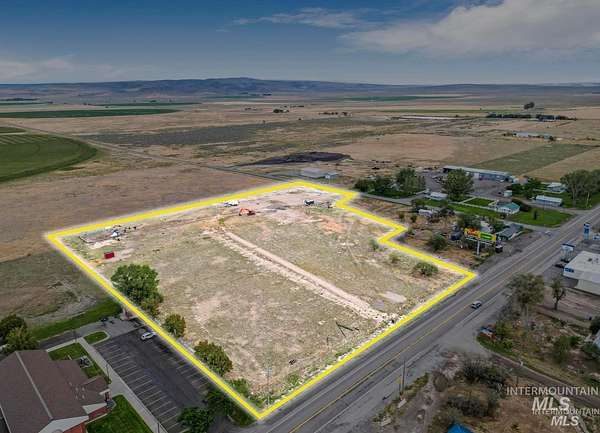 7.78 Acres of Mixed-Use Land for Sale in Hollister, Idaho