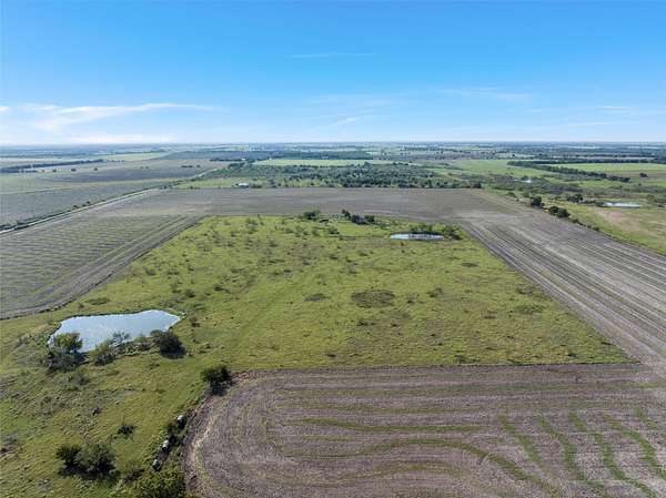 62.9 Acres of Agricultural & Residential Land for Sale in Riesel, Texas