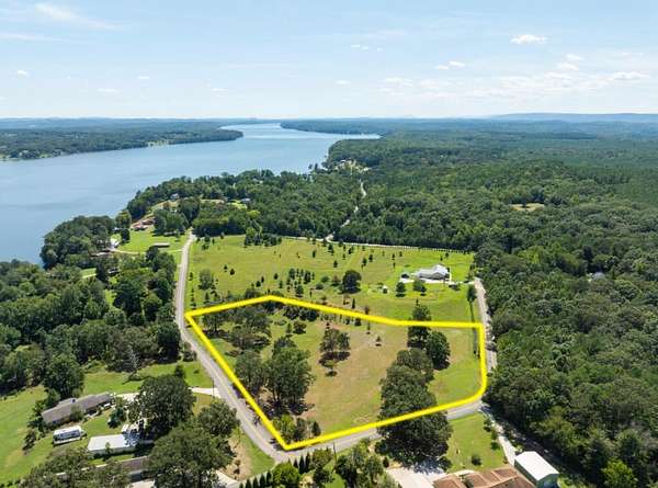 4.7 Acres of Residential Land for Sale in Sale Creek, Tennessee