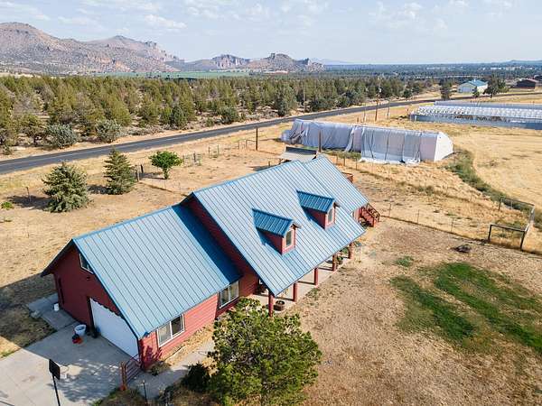 77 Acres of Land with Home for Sale in Culver, Oregon