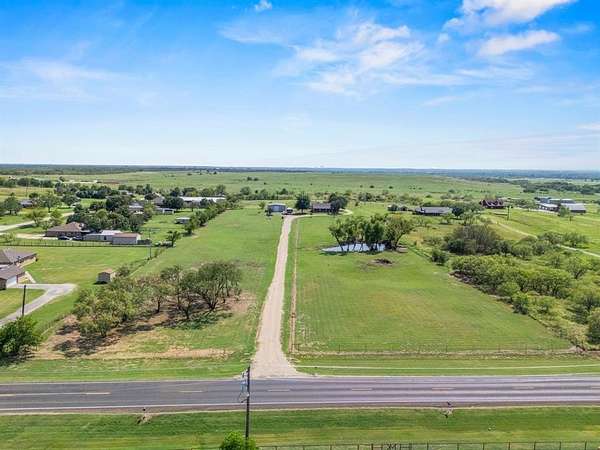 8.24 Acres of Residential Land with Home for Sale in Sanger, Texas