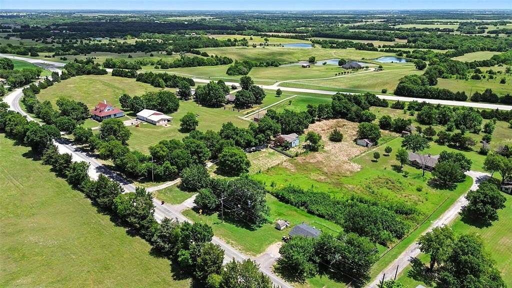 0.97 Acres of Land for Sale in Blue Ridge, Texas