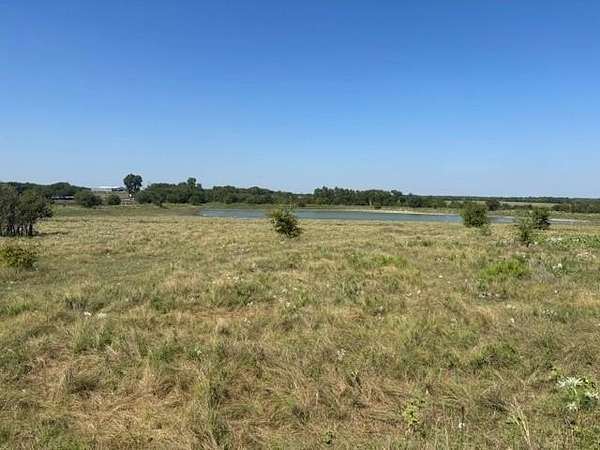 23.5 Acres of Land for Sale in Krum, Texas