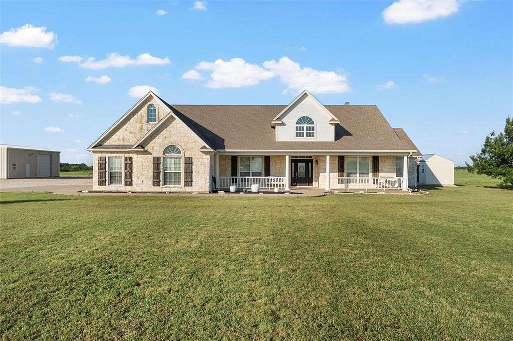 10.8 Acres of Land with Home for Sale in Crawford, Texas