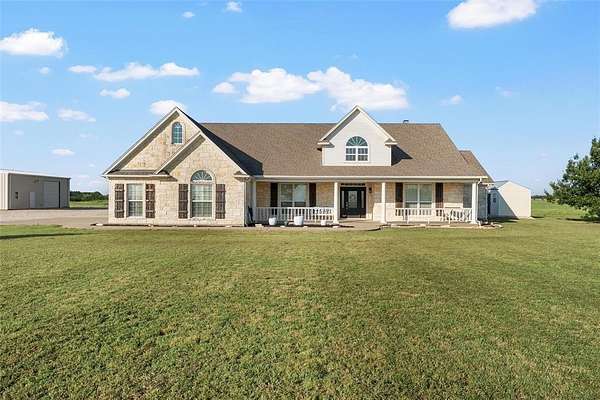 10.8 Acres of Land with Home for Sale in Crawford, Texas