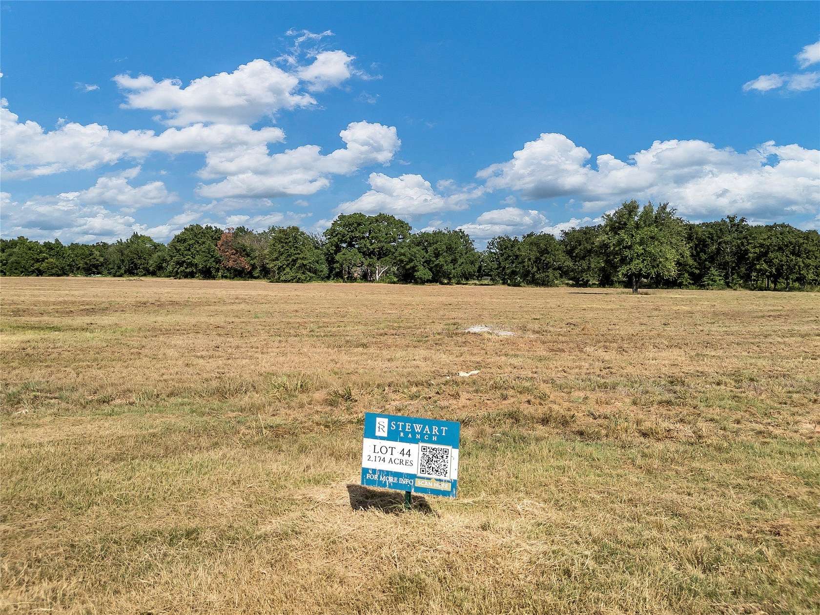 2.17 Acres of Land for Sale in Granbury, Texas
