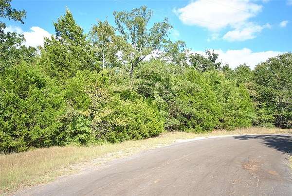 0.74 Acres of Land for Sale in Jewett, Texas