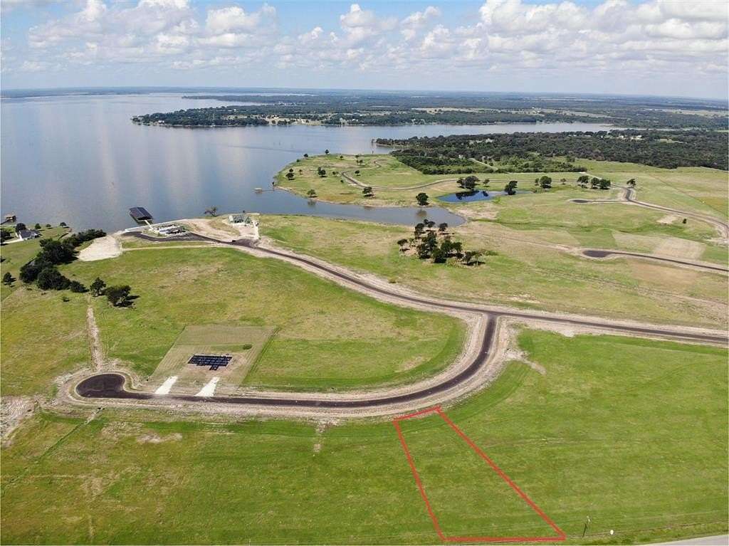 1.2 Acres of Residential Land for Sale in Corsicana, Texas