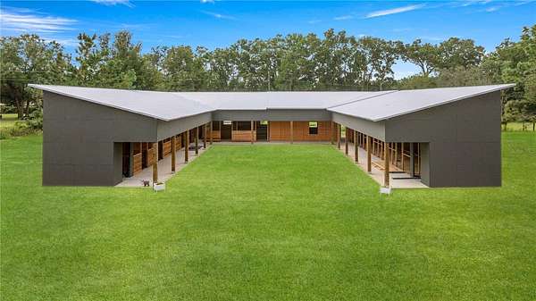 3 Acres of Land with Home for Sale in Ocala, Florida