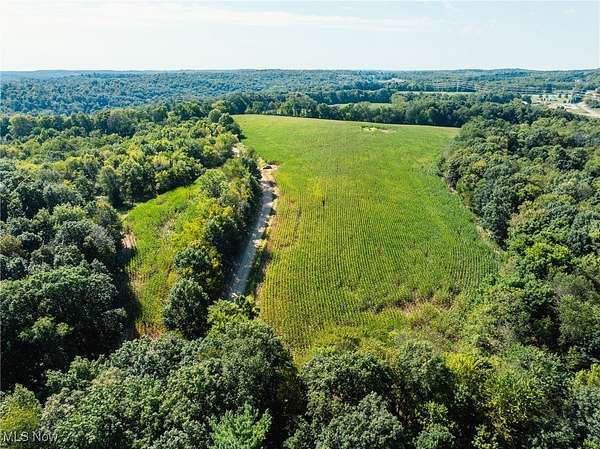 7 Acres of Land for Auction in Howard, Ohio