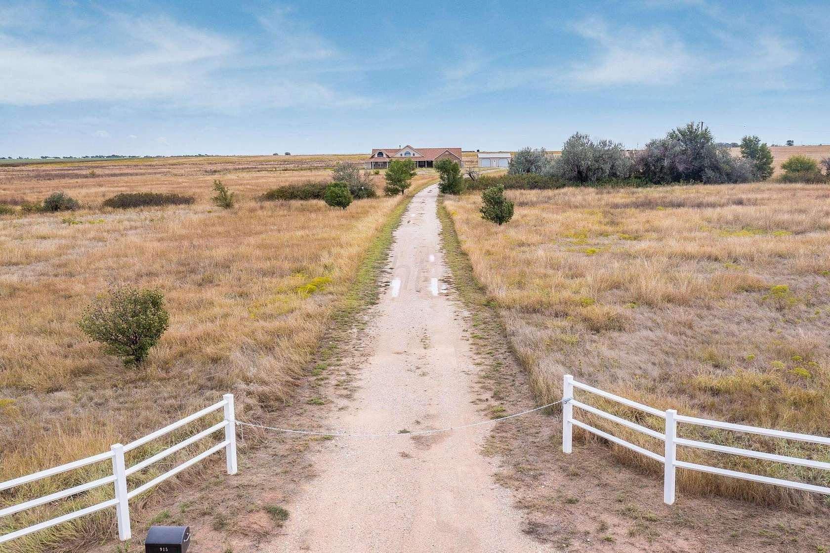36 Acres of Land with Home for Sale in Pampa, Texas