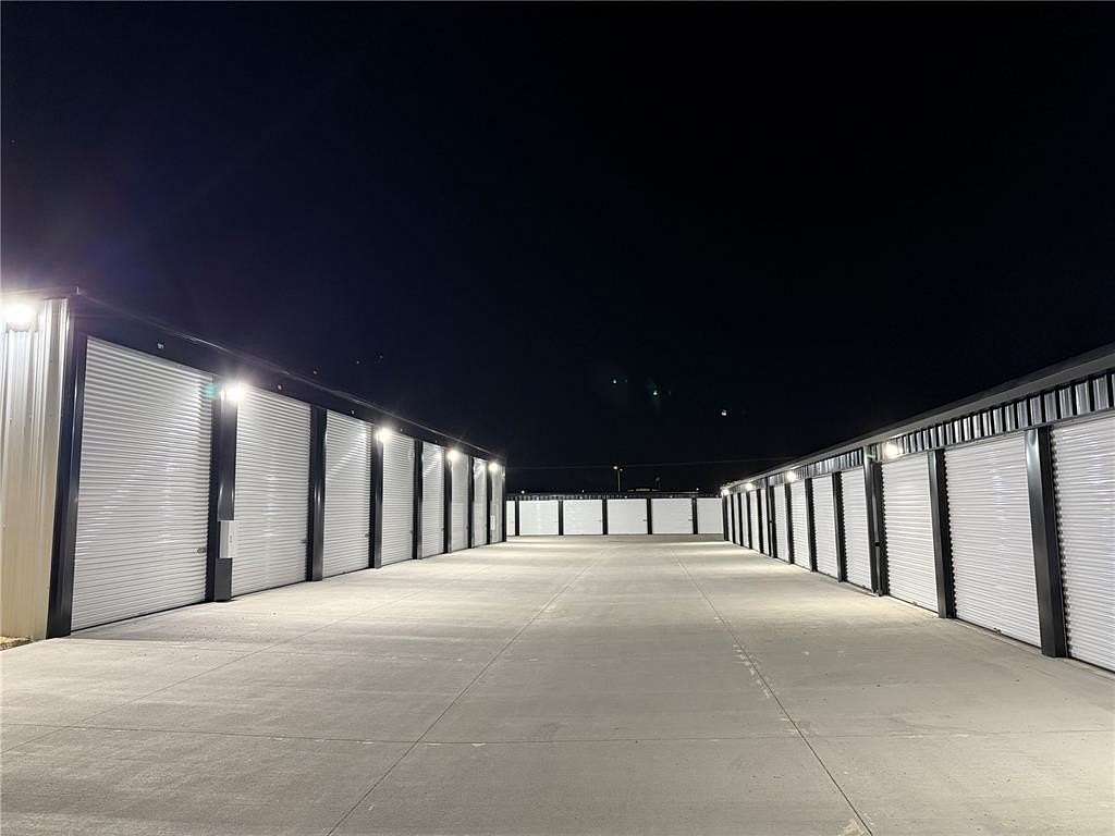 3.49 Acres of Improved Commercial Land for Sale in Cedar Rapids, Iowa