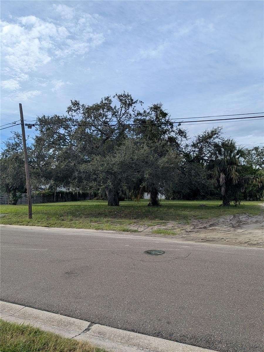 0.4 Acres of Residential Land for Sale in St. Petersburg, Florida