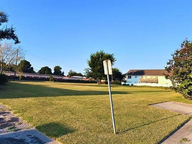 0.59 Acres of Commercial Land for Sale in Tulsa, Oklahoma