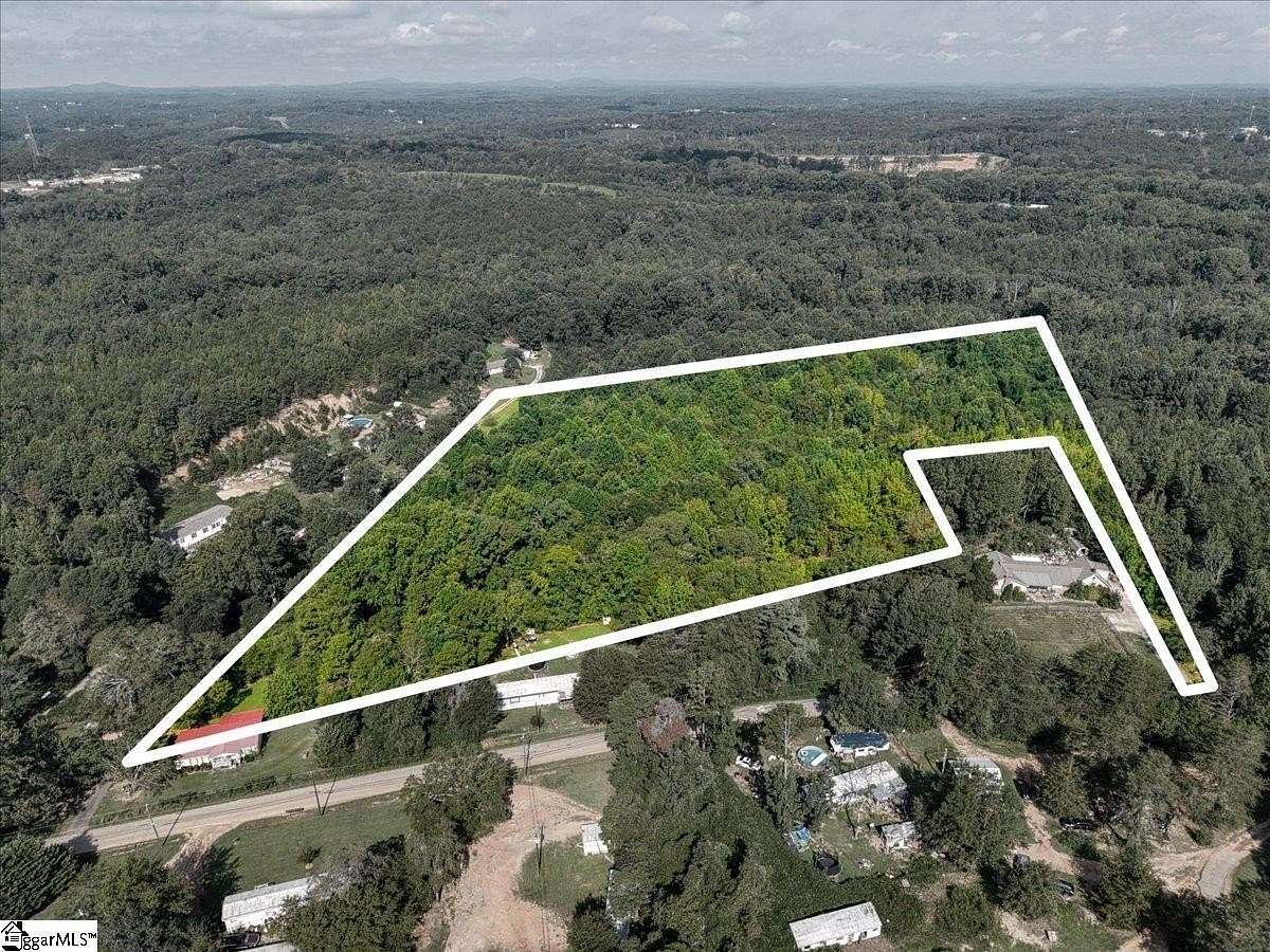 7 Acres of Land for Sale in Greenville, South Carolina