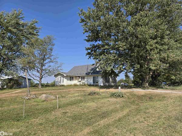 128 Acres of Land with Home for Sale in Mystic, Iowa