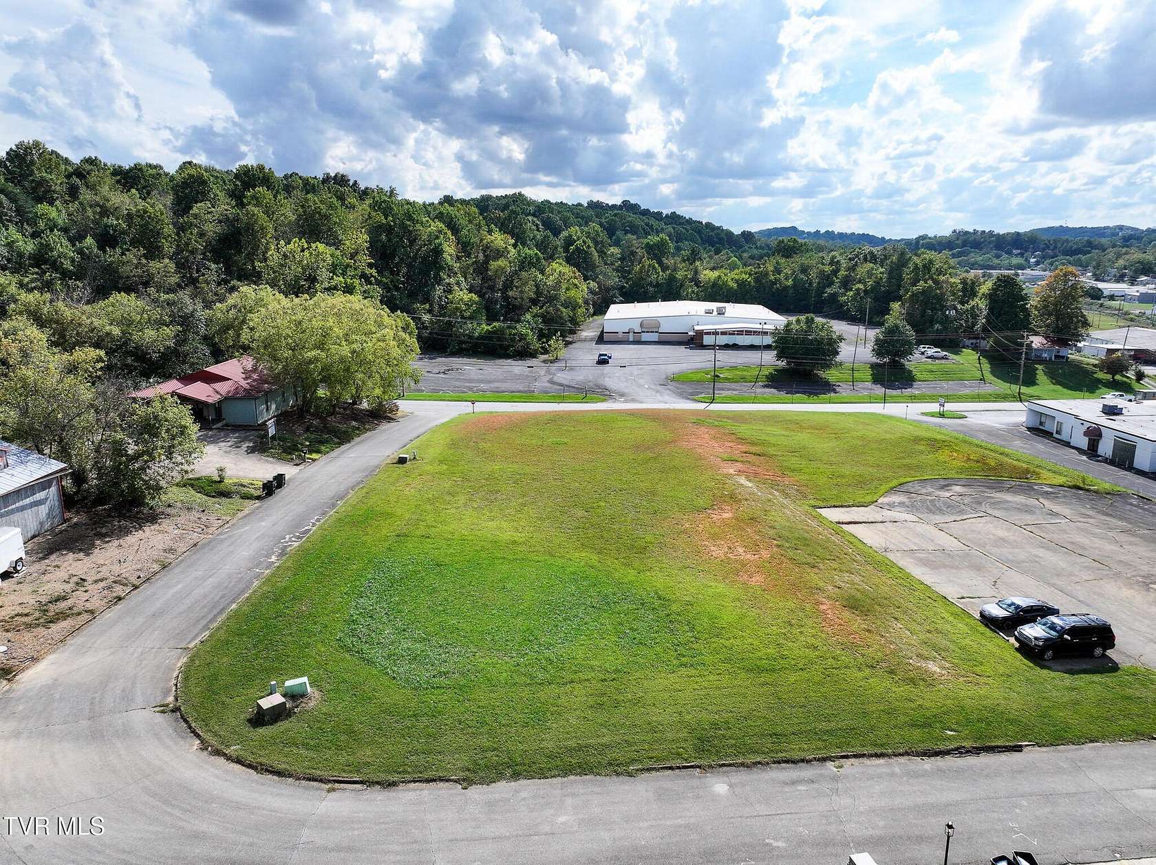 0.5 Acres of Commercial Land for Sale in Greeneville, Tennessee