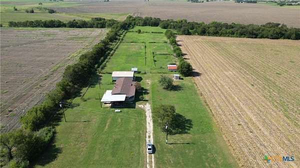 11.6 Acres of Land with Home for Sale in Burlington, Texas