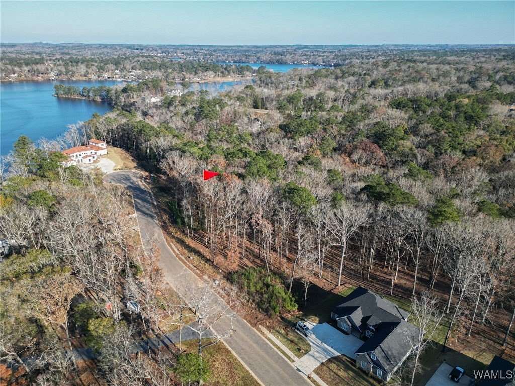1 Acre of Residential Land for Sale in Northport, Alabama