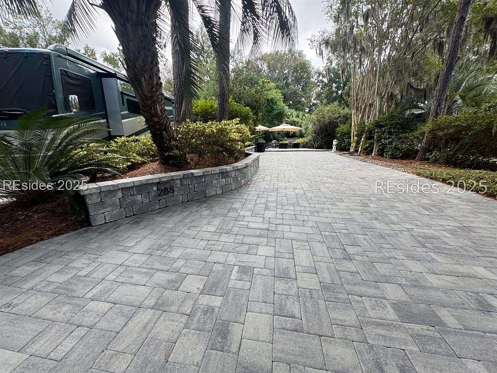 Land for Sale in Hilton Head Island, South Carolina