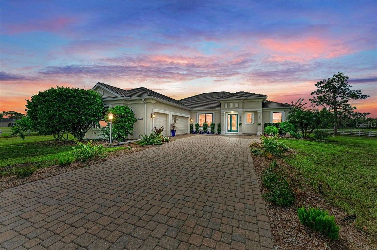 8.74 Acres of Land with Home for Sale in Sarasota, Florida