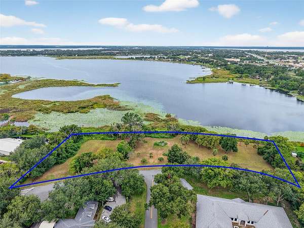 2.2 Acres of Residential Land for Sale in Mount Dora, Florida