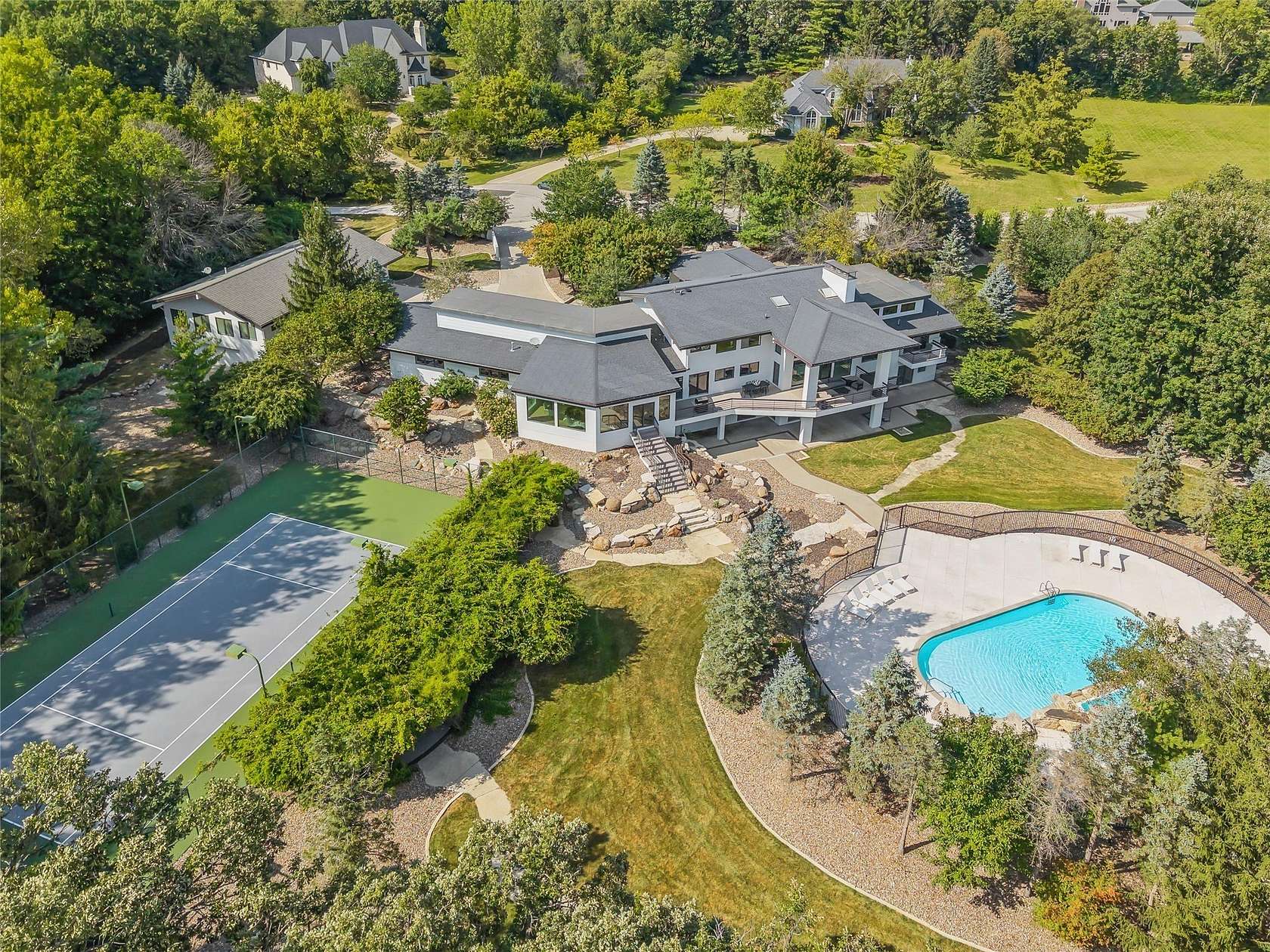 3.44 Acres of Residential Land with Home for Sale in West Des Moines, Iowa