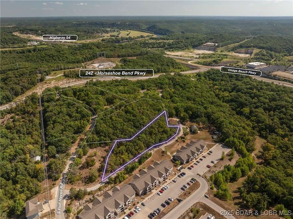 1.2 Acres of Residential Land for Sale in Lake Ozark, Missouri