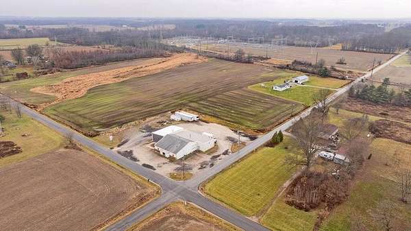 1.57 Acres of Improved Residential Land for Sale in Galion, Ohio