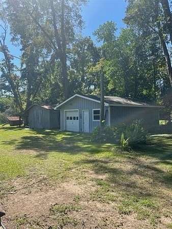 1.55 Acres of Land with Home for Sale in Alexandria, Louisiana