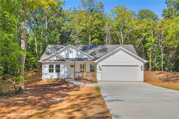 3.43 Acres of Residential Land with Home for Sale in Westminster, South Carolina