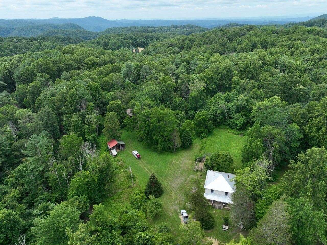 26.3 Acres of Land for Sale in Copper Hill, Virginia