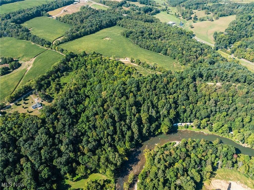 15.5 Acres of Land for Auction in Howard, Ohio