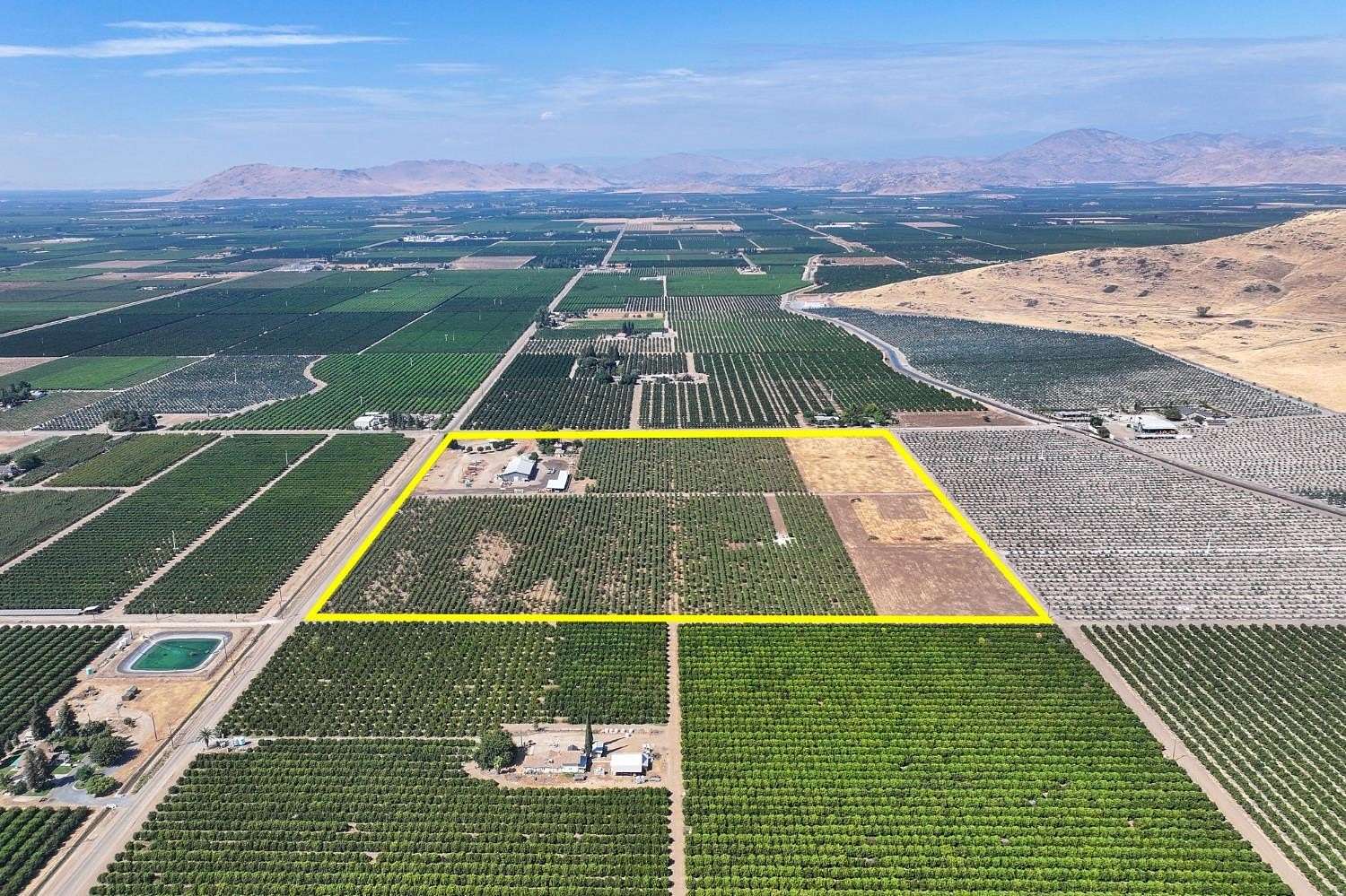 40 Acres of Land for Sale in Dinuba, California