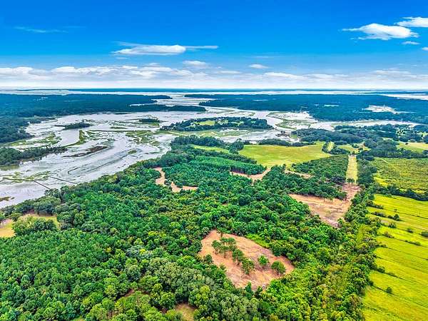 72.7 Acres of Recreational Land & Farm for Sale in Wadmalaw Island, South Carolina