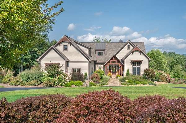 3.6 Acres of Residential Land with Home for Sale in Laurel Fork, Virginia