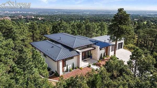 2.12 Acres of Residential Land with Home for Sale in Colorado Springs, Colorado