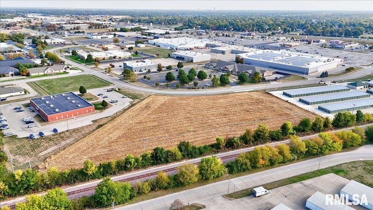 3.75 Acres of Commercial Land for Sale in Springfield, Illinois