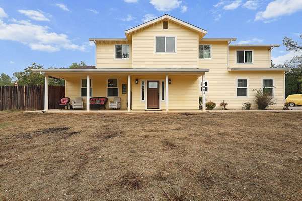 2.77 Acres of Residential Land with Home for Sale in Redding, California