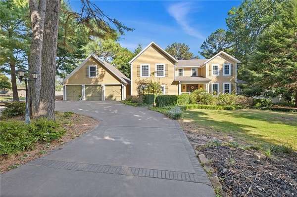 1.77 Acres of Residential Land with Home for Sale in Lowell, Arkansas