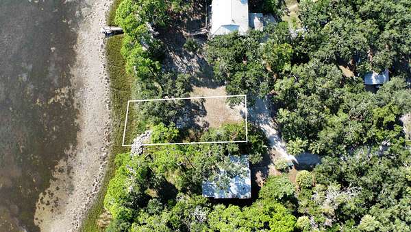 0.08 Acres of Land for Sale in Crawfordville, Florida