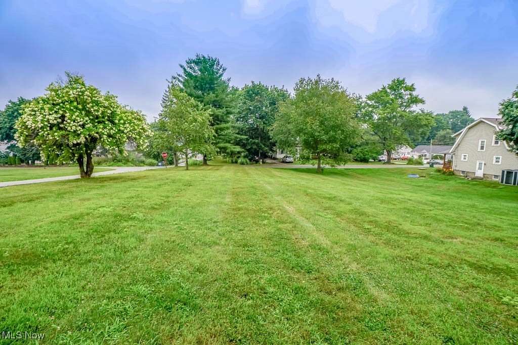 0.5 Acres of Residential Land for Sale in Uniontown, Ohio